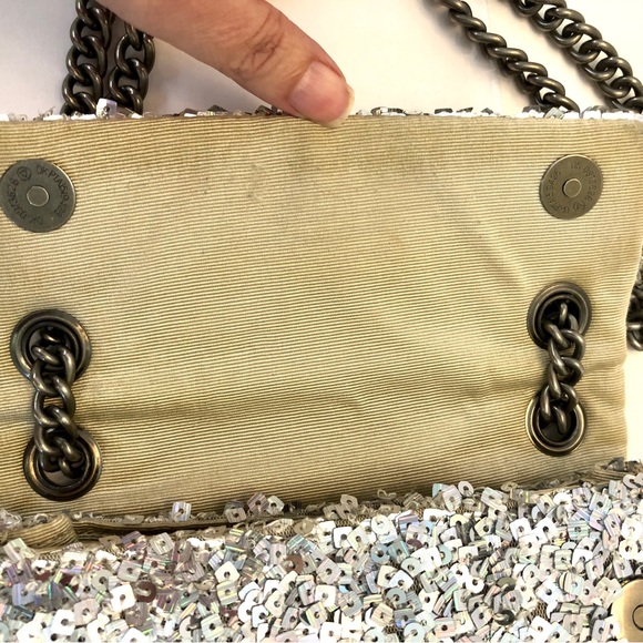 Kurt Geiger Kensington Silver Sequin Handbag - Picture 8 of 11